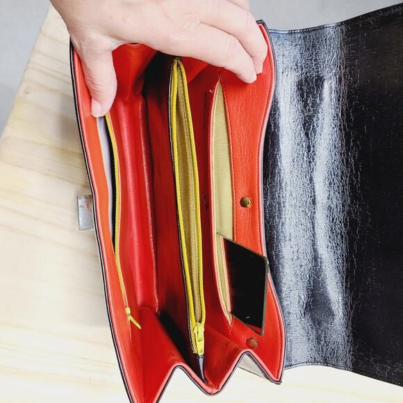 Vintage 1960's Koret Handbag, Black, PRE-OWNED - Picture 7 of 7